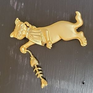 AJC Gold Cat Pin